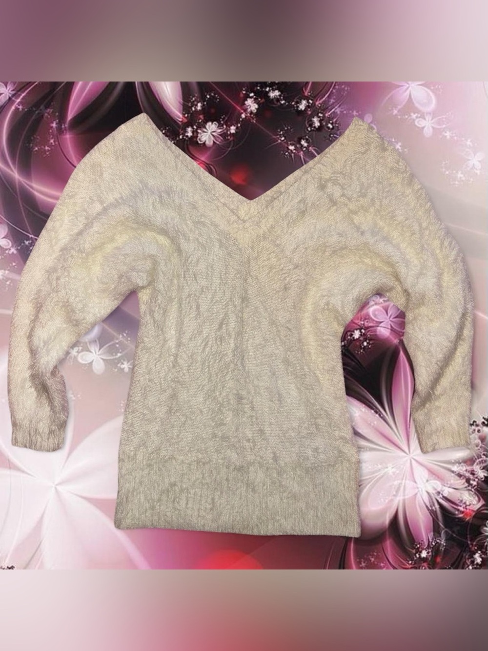 vtg y2k fuzzy vneck sweater - bebe, sz xs